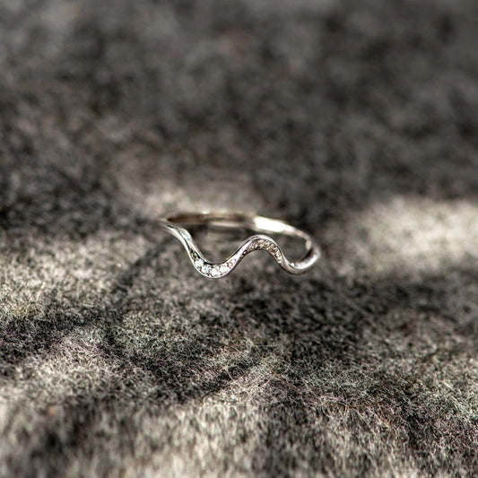 Water Wave Silver Ring in Fashion Design
